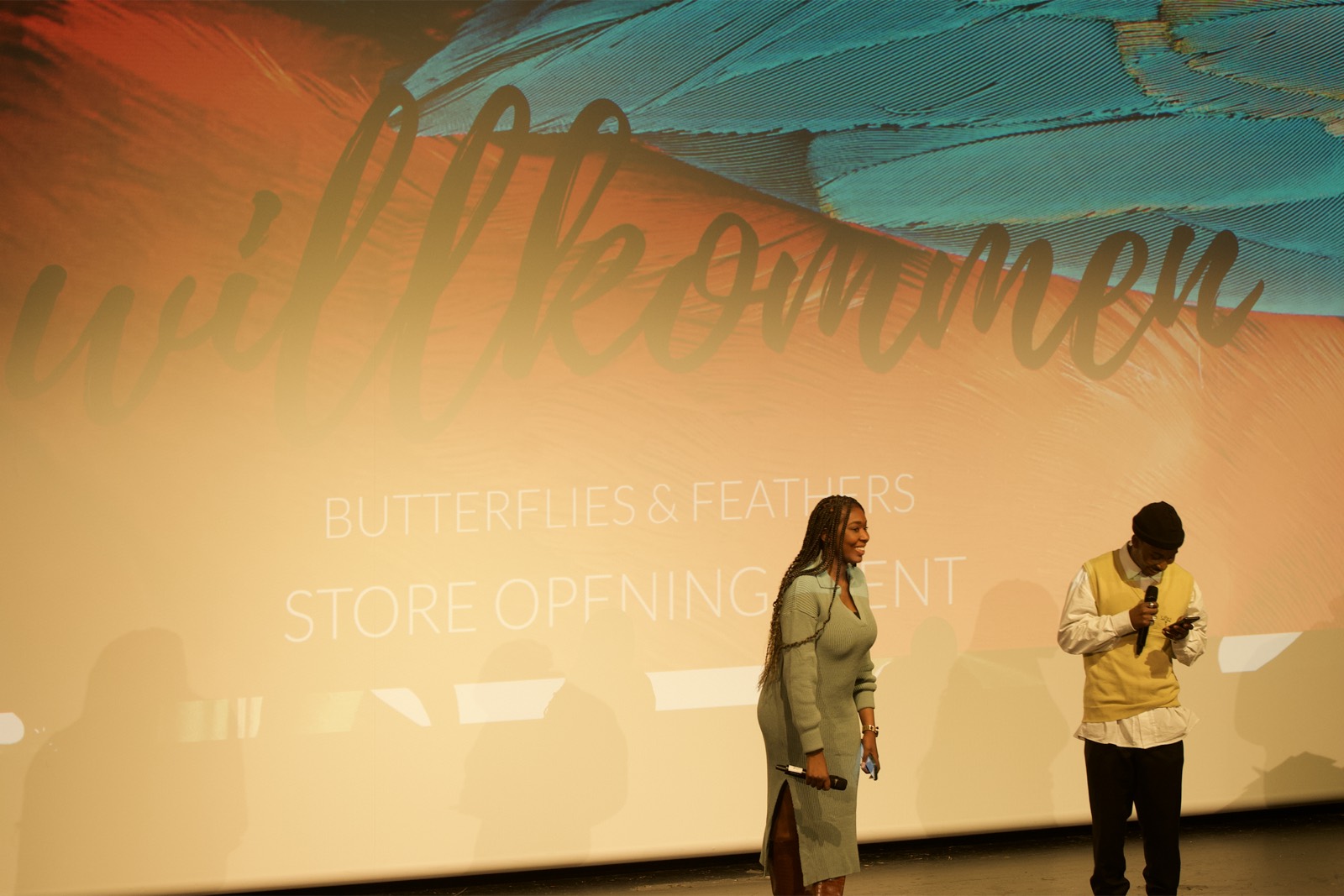 Store opening stage